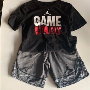 Sports Nike tee and shorts